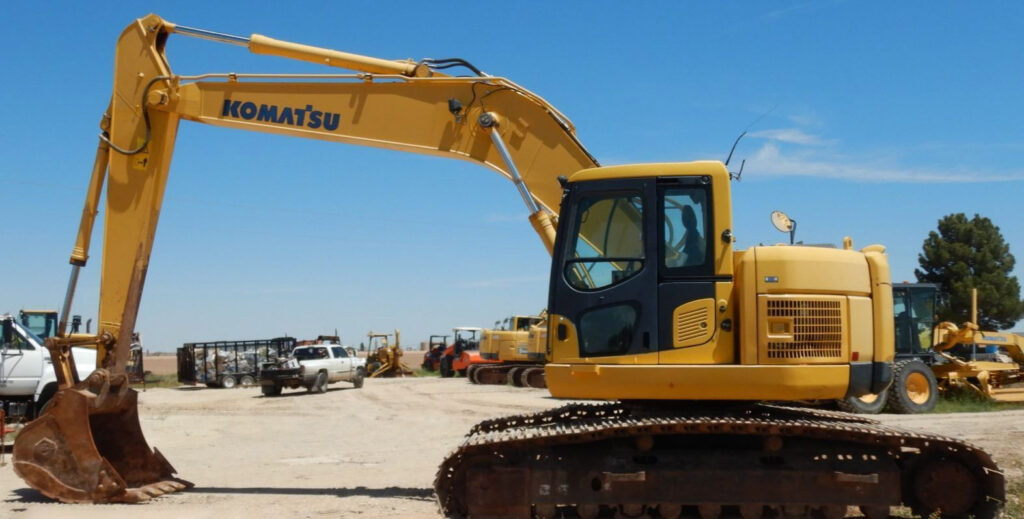 Komatsu PC228USLC-8