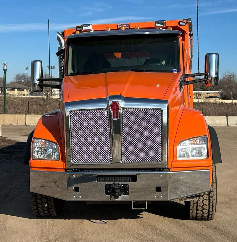 Kenworth T880